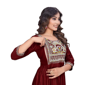 Women’s Embroidered Maternity Kurti